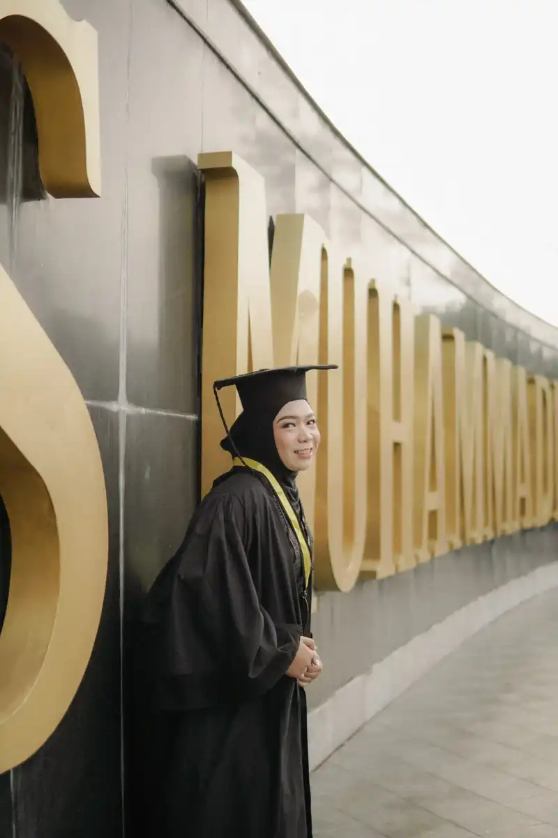 Gambar wisuda Sefana